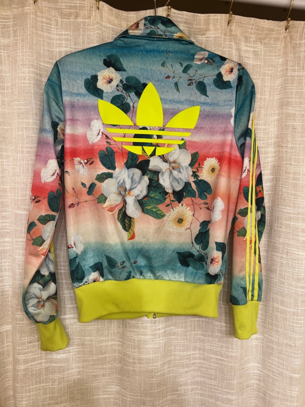Adidas X Farm Rio Firebird Neon Floralina Track Rare Jacket Size 8 USA or 12 UK. - Picture 6 of 12